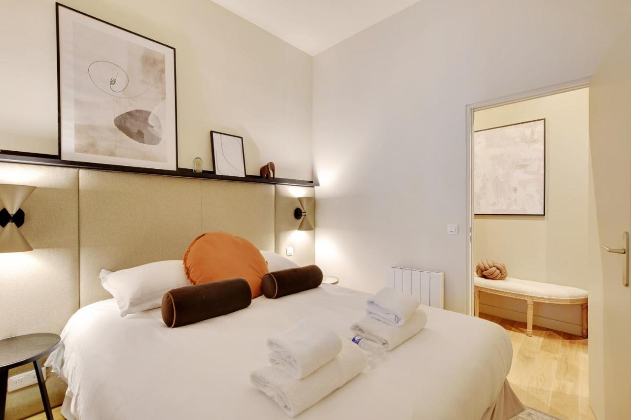 Serene Apartment - 1Br 4P - Canal St-Martin Paris Luaran gambar